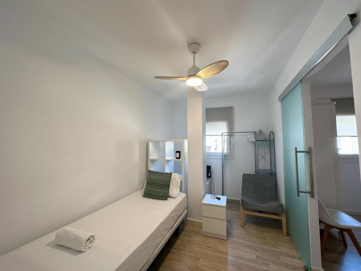 Santa Lucia 2 Bedrooms Apartment Málaga Exteriör bild