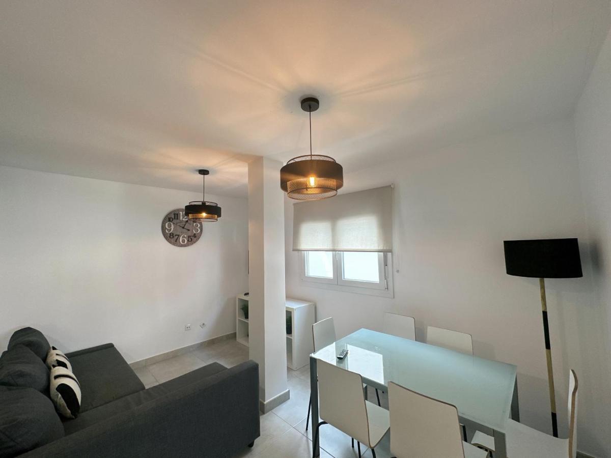 Santa Lucia 2 Bedrooms Apartment Málaga Exteriör bild