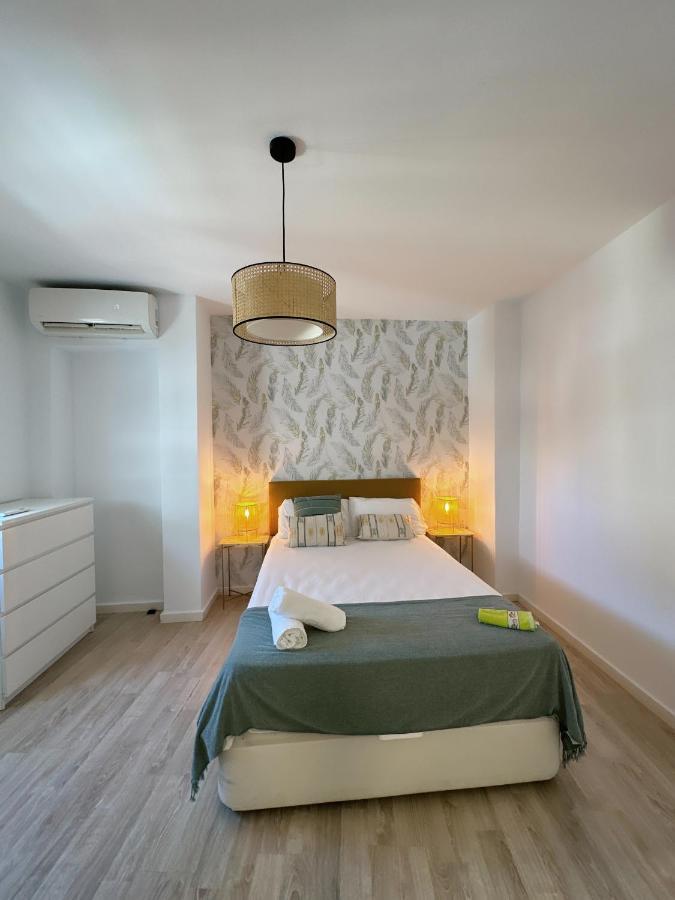 Santa Lucia 2 Bedrooms Apartment Málaga Exteriör bild