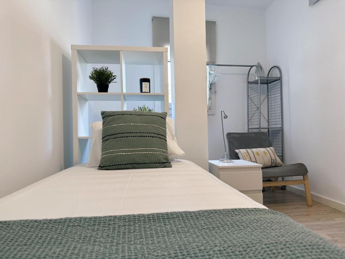 Santa Lucia 2 Bedrooms Apartment Málaga Exteriör bild